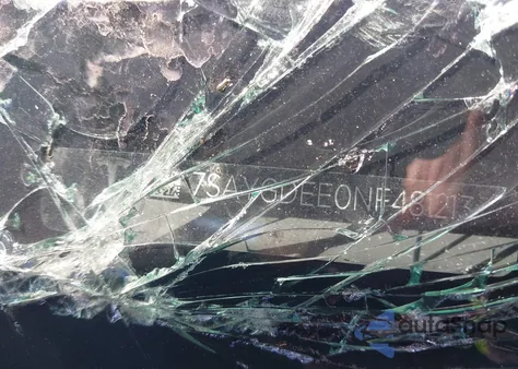 2022 Tesla Model Y z USA, uszkodzony, nr VIN 7SAYGDEE0NF481213